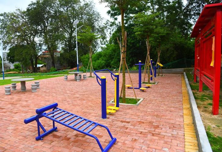 樂賀村文化廣場 休閑健身設(shè)施管理與駐村干部的責(zé)任擔(dān)當(dāng)